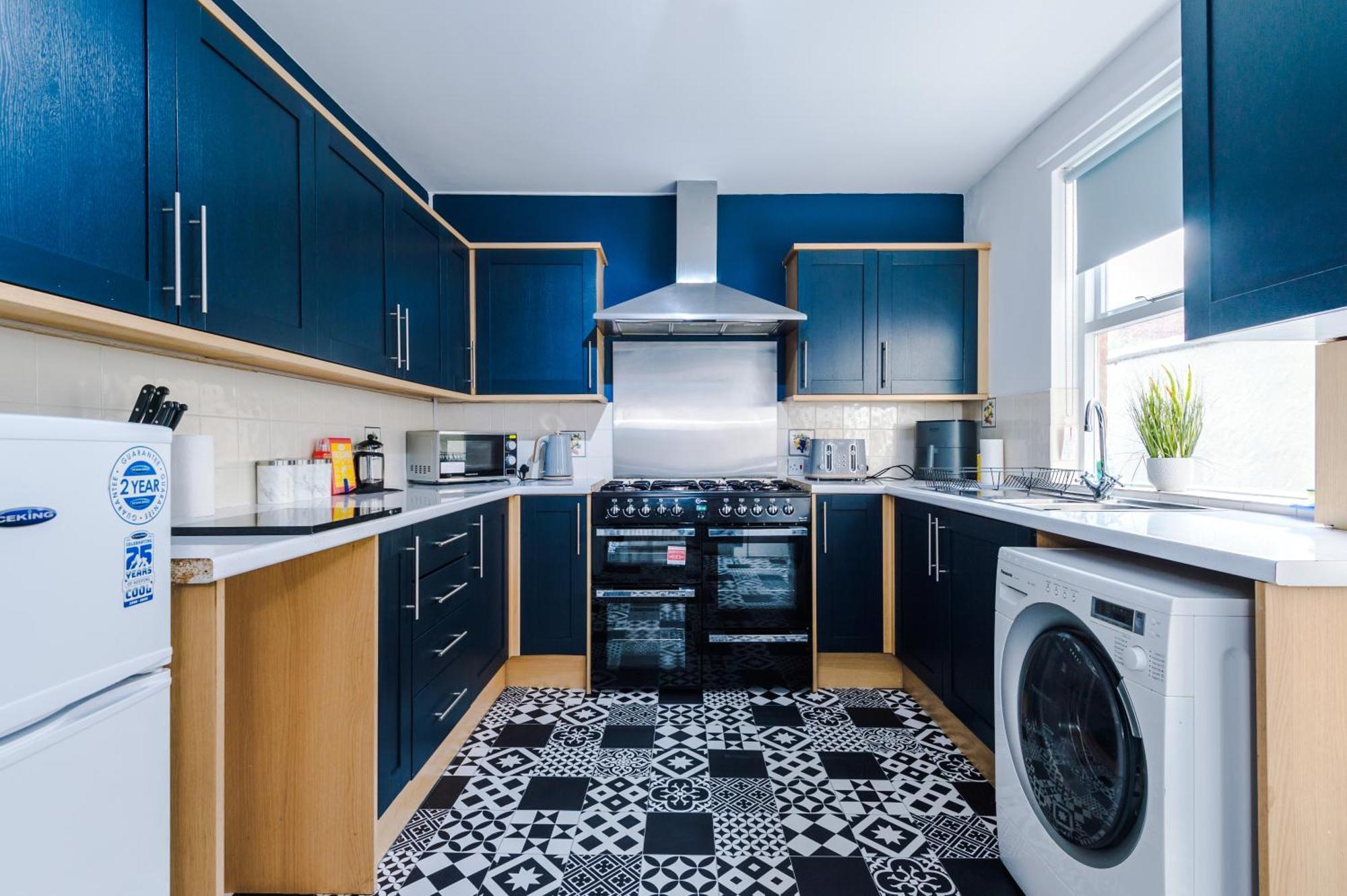 Large 7 Bedroom Town House In Chester City Centre Dış mekan fotoğraf