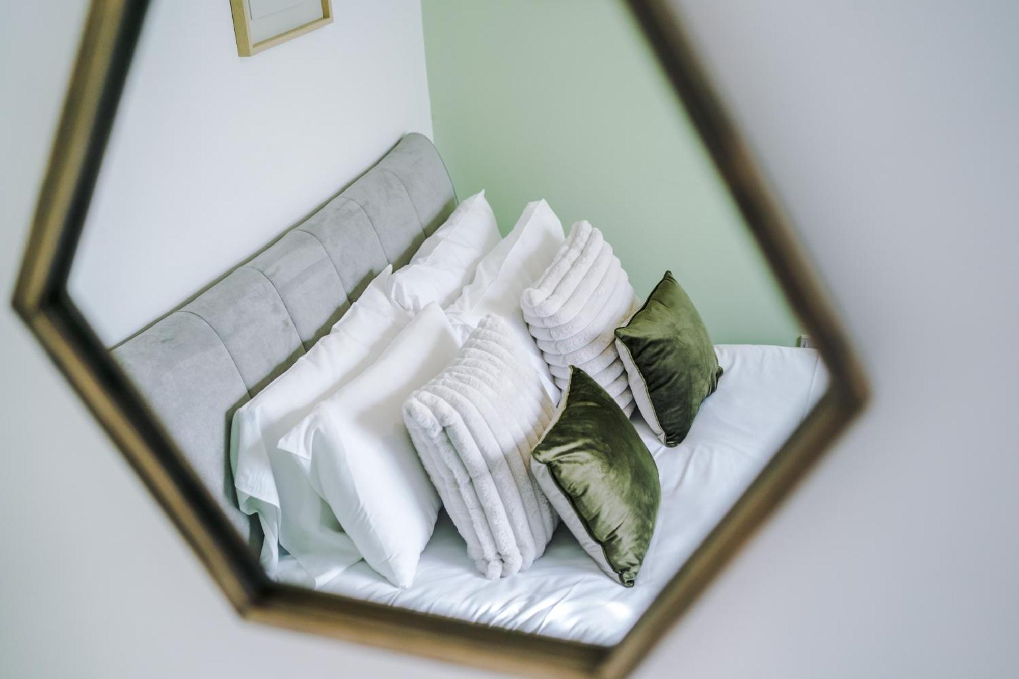 Large 7 Bedroom Town House In Chester City Centre Dış mekan fotoğraf