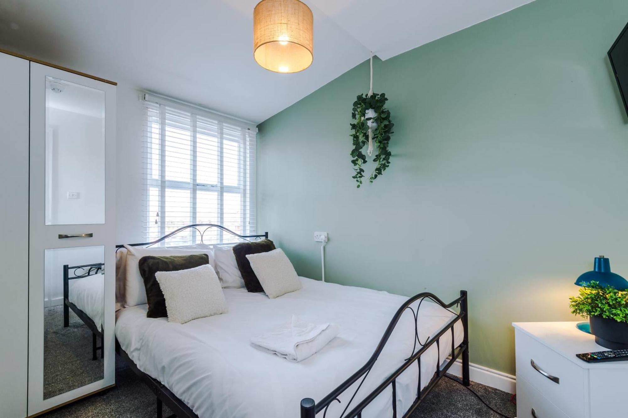 Large 7 Bedroom Town House In Chester City Centre Dış mekan fotoğraf
